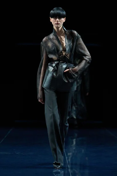 Look 36